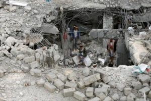 مقتل 9 مدنيين في غارة للتحالف العربي على اب