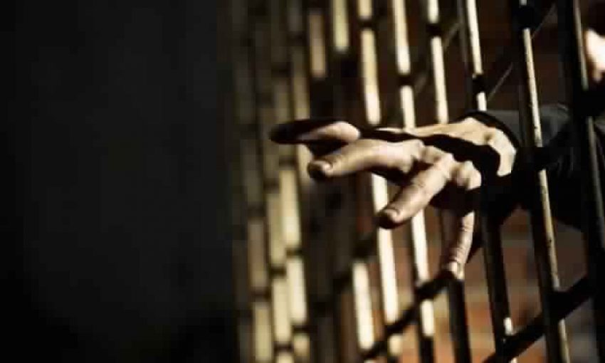 حالات إغماء لمعتقلين في سجن بئر أحمد بعدن