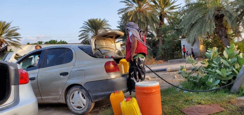 عدن :أزمة مياه خانقة في منطقة" البريقة "