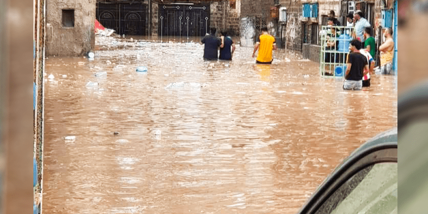 عدن: وفاة شخصين وإصابة ثلاثة آخرين بسبب السيول