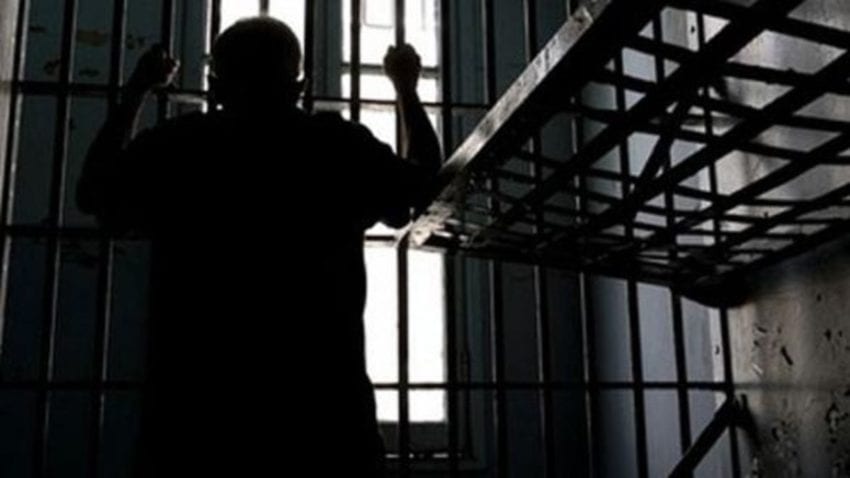 عدن: المعتقلون في السجون السرية… آمال معلقة بصفقة مماثلة لتبادل الأسرى