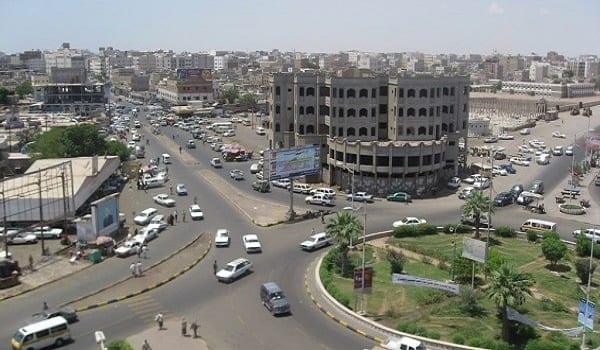  مقتل شخص برصاص عسكريين في مدينة عدن 