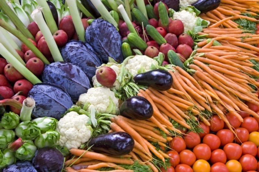 صنعاء.. ارتفاع أسعار الخضروات في أول أيام رمضان