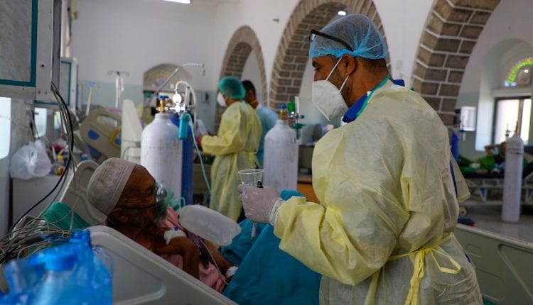 حالات وفاة وإصابات جديدة بكورونا في اليمن