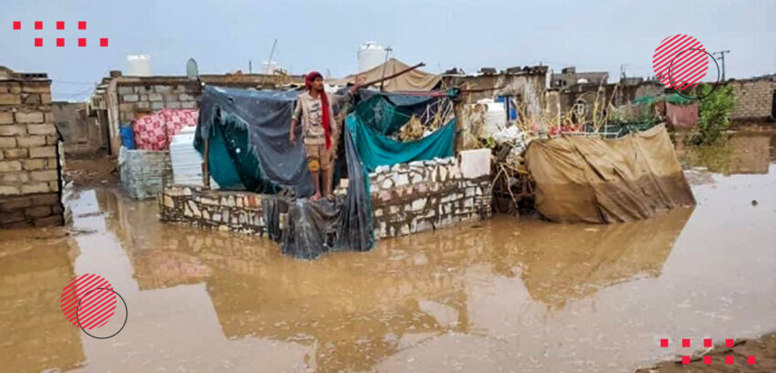 أمطار غزيرة تعمق معاناة اليمنين