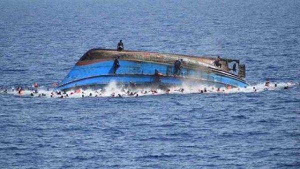 فقدان أربعة صيادين بعد غرق قاربهم في حضرموت