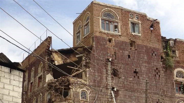 انهيار مبانٍ تاريخية في محافظة إب